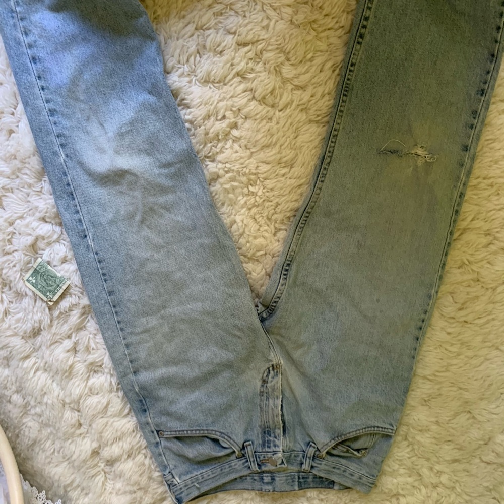 Loose boyfriend light washed wrangler jeans